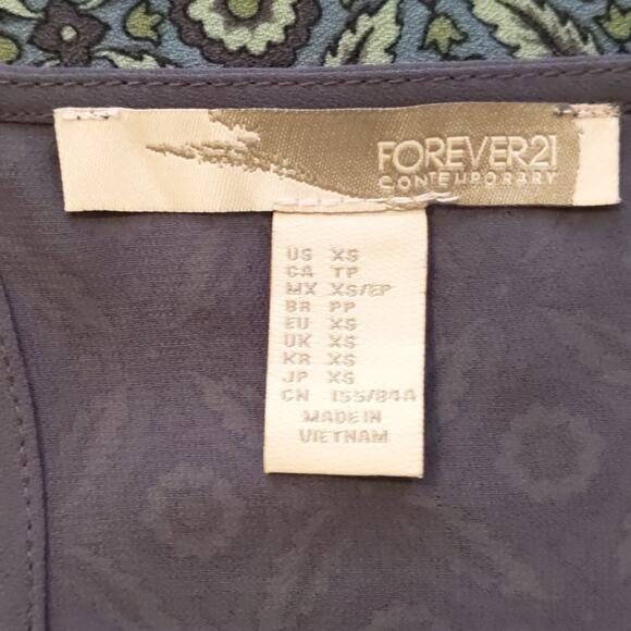 Forever 21 Sheer Shoulder Tunic Blouse - Picture 5 of 6